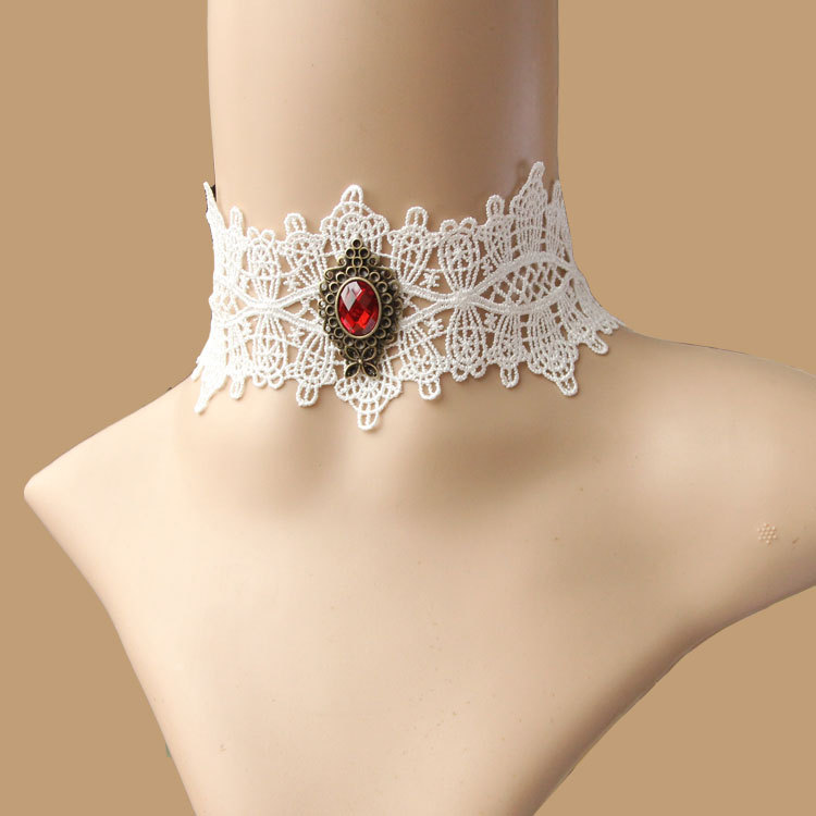 Korean Accessory Vintage White Lace Necklace Rhinestone Necklace Ladies Collarbone necklace JL-37