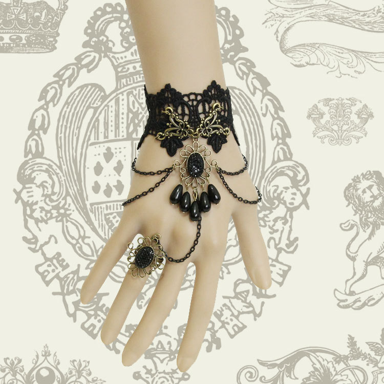 Vintage Black Lace Bracelet Fashion Holiday Accessory Gothic Court Bracelet WS-36