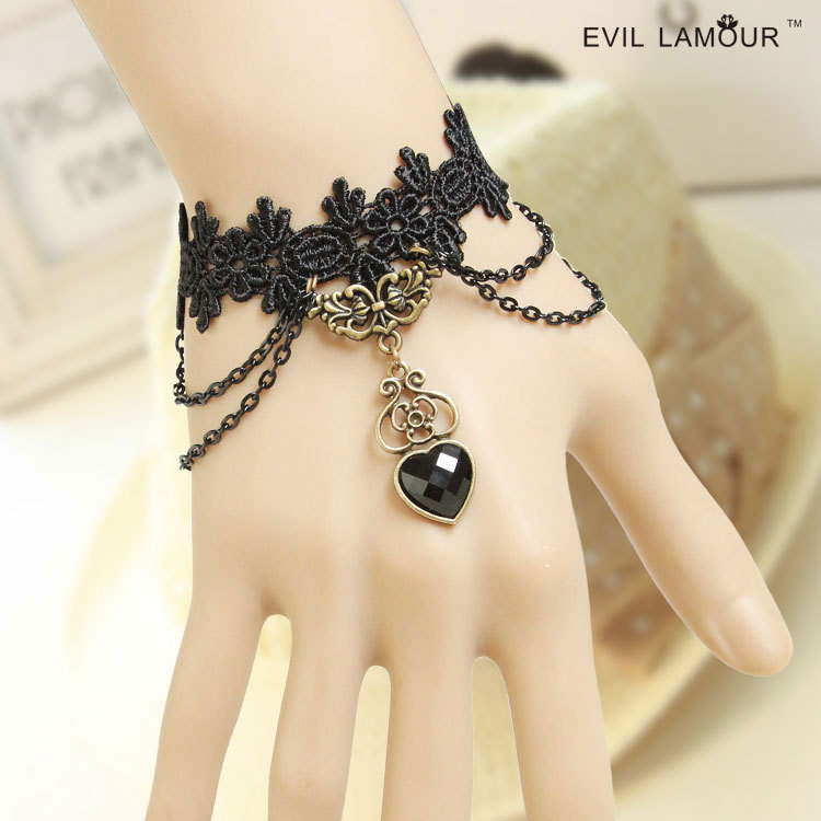 Vampire Heart Vintage Lace Women Bracelet Handmade DIY Statement Fashion Jewelry WS-152
