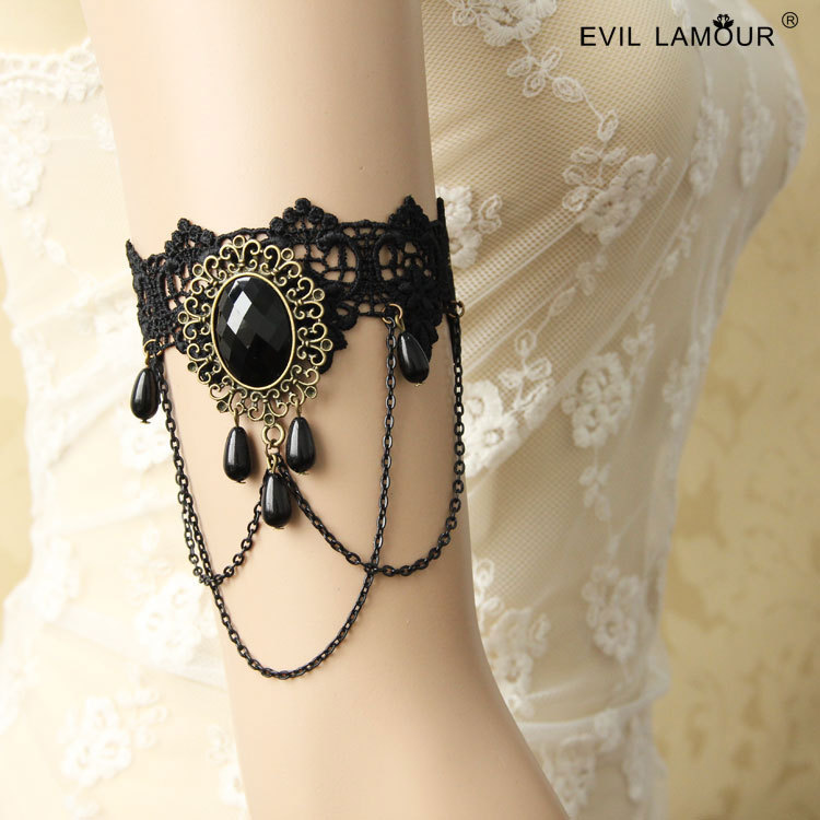Vintage Gothic Arm cuff Statement Lace Accessory AT-25