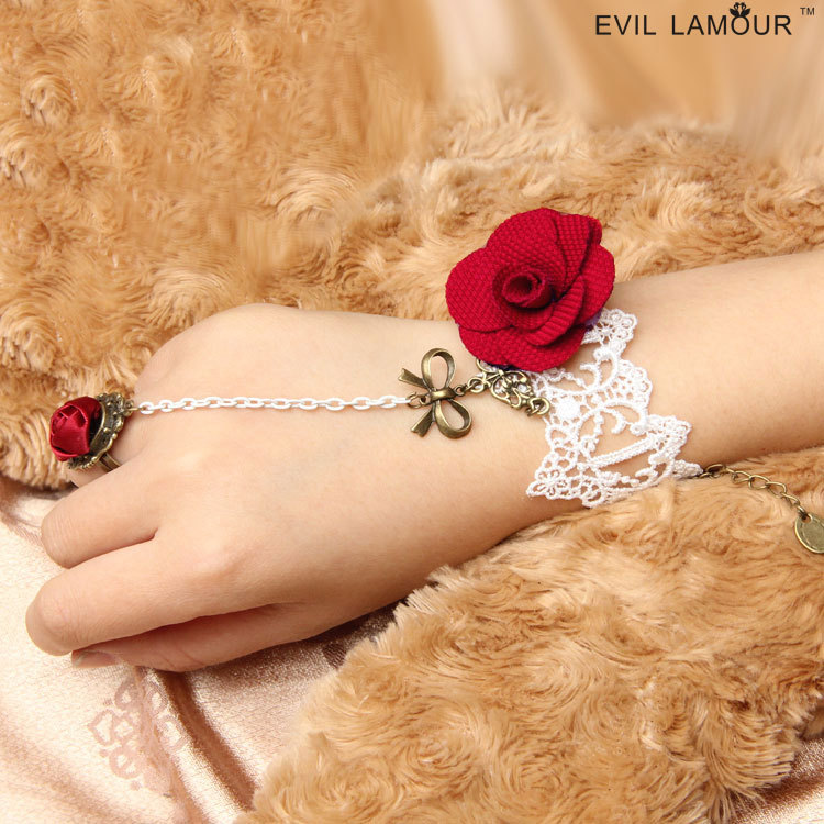 Court Flower Lace Vampire Gothic Vintage Bracelet with ring Hand chain Bridal Accessory WS-41