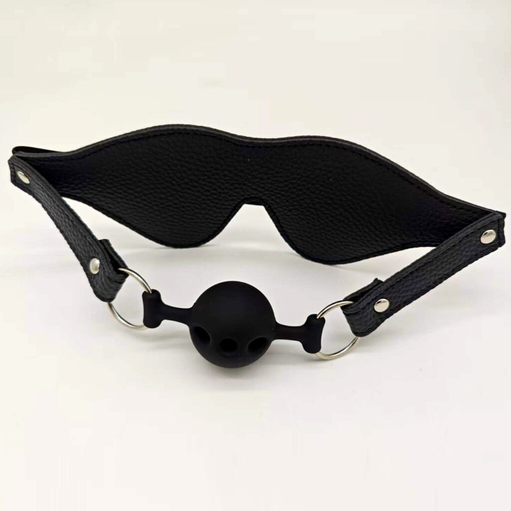 Black Blindfold Ball gag Set For women Toy Plug Restraint Tease