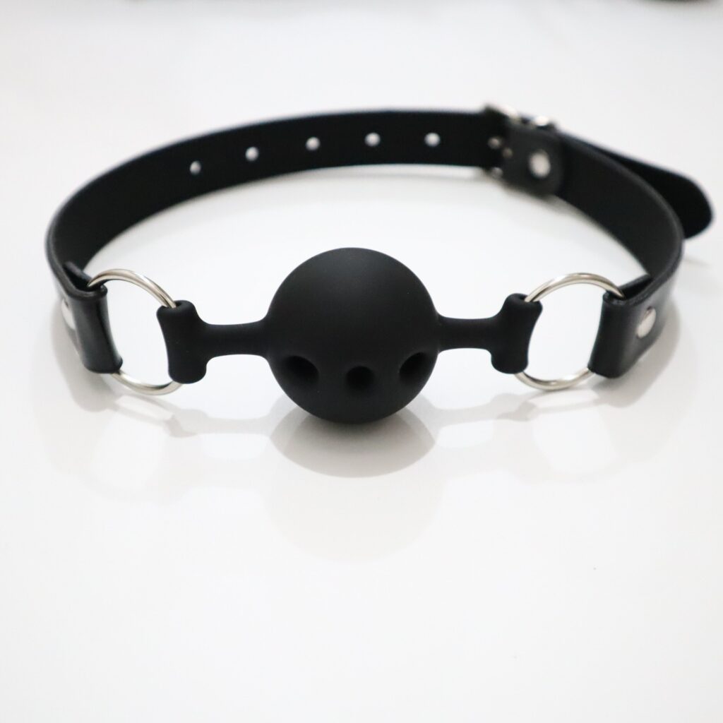 SM Ball gag Strap Silicone Mouth gag For women Bondage Training Prop Three hole